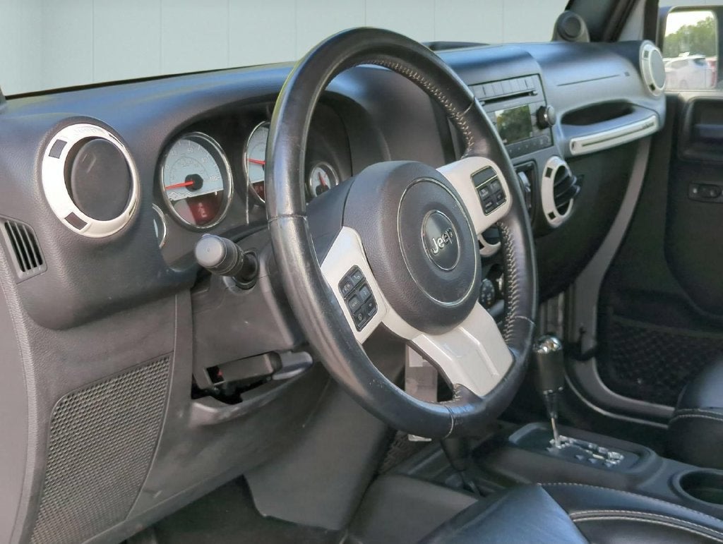 2014 Jeep Wrangler Unlimited Polar Edition