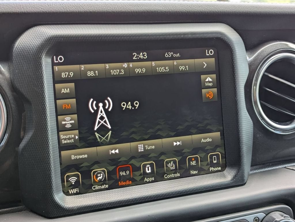 2019 Jeep Wrangler Unlimited Sahara Altitude