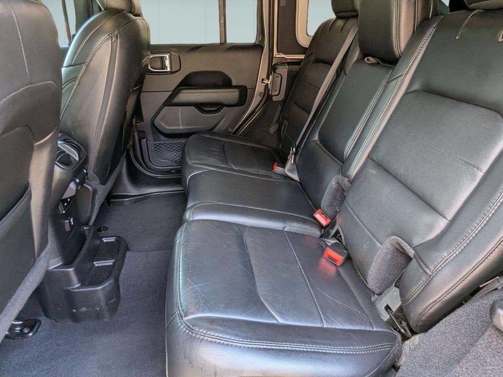 2019 Jeep Wrangler Unlimited Sahara Altitude