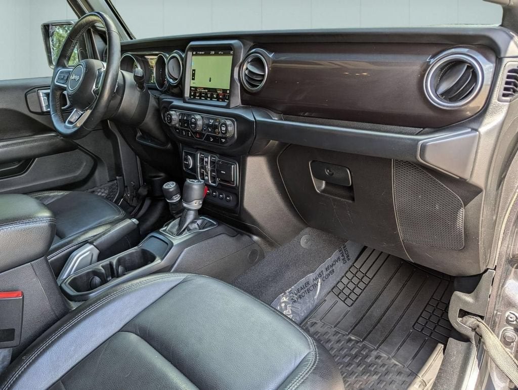 2019 Jeep Wrangler Unlimited Sahara Altitude
