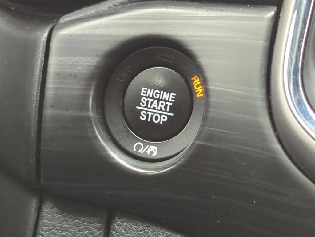 2019 Jeep Grand Cherokee Laredo E
