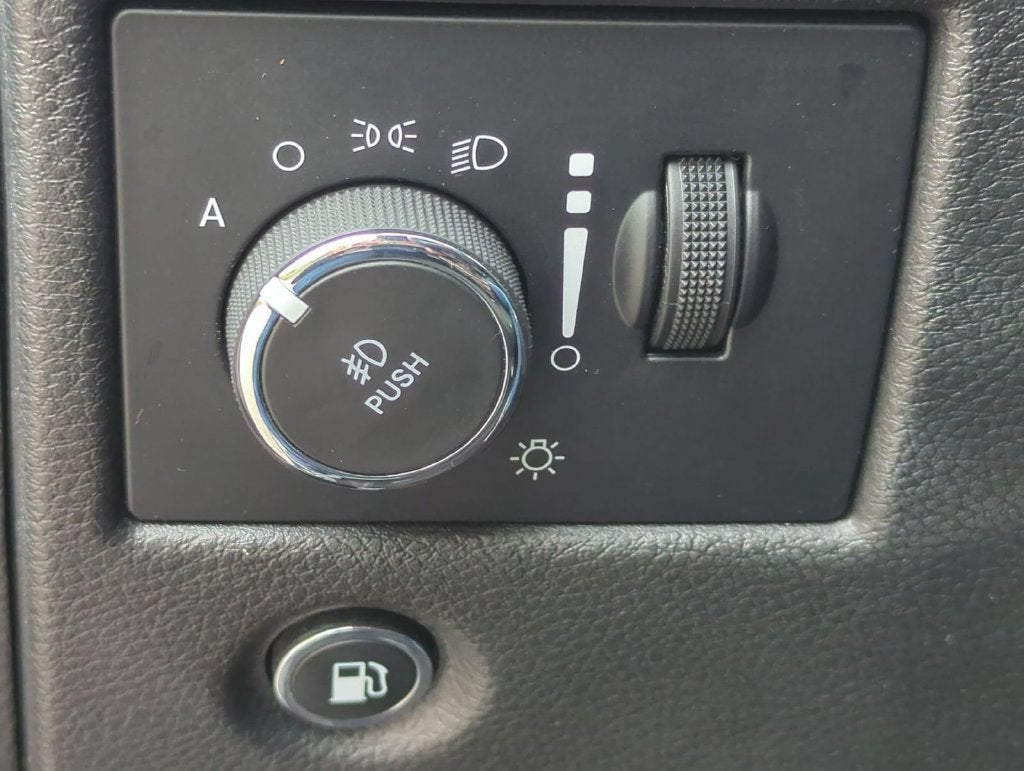2019 Jeep Grand Cherokee Laredo E