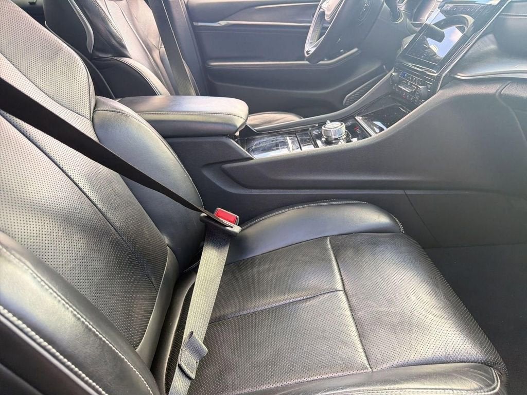 2022 Jeep Grand Cherokee Overland 4x4