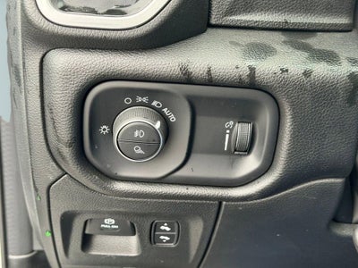 2023 RAM 1500 Big Horn Crew Cab 4x4 6'4" Box