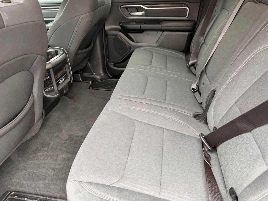 2023 RAM 1500 Big Horn Crew Cab 4x4 6'4" Box