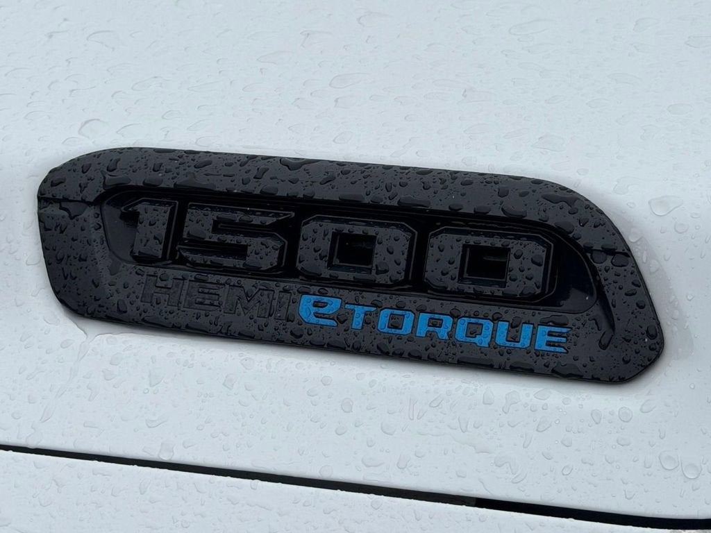 2023 RAM 1500 Big Horn Crew Cab 4x4 6'4" Box