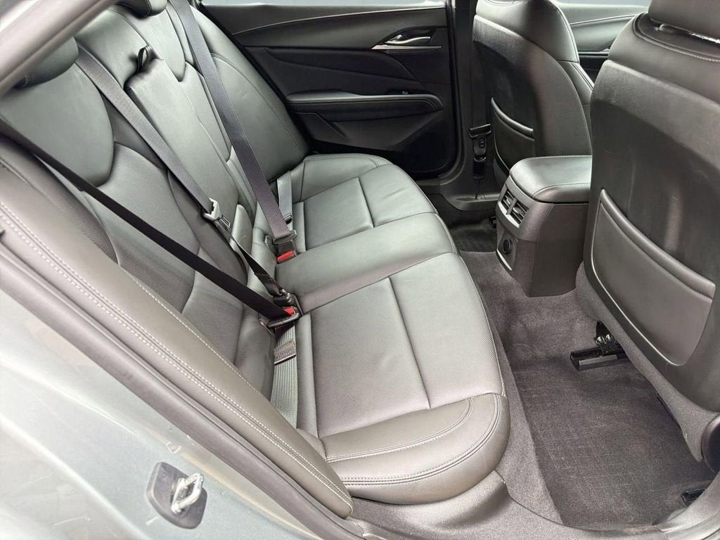 2024 Cadillac CT4 Premium Luxury
