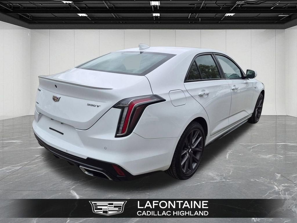 2024 Cadillac CT4 Sport