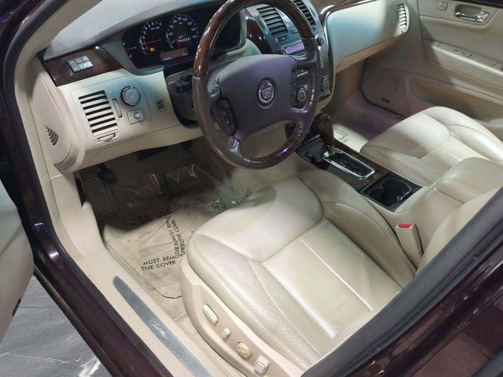 2008 Cadillac DTS w/1SD