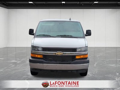 2025 Chevrolet Express Cargo WT