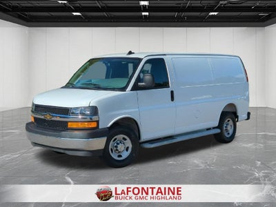 2025 Chevrolet Express Cargo WT