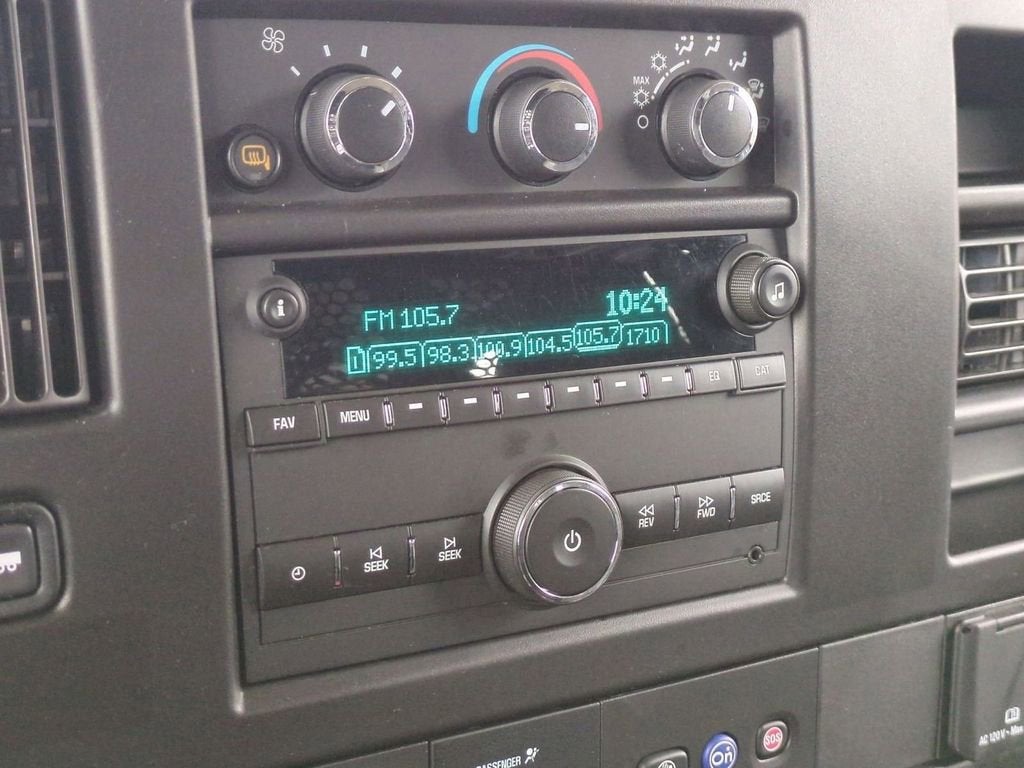 2024 Chevrolet Express Cargo 2500 WT