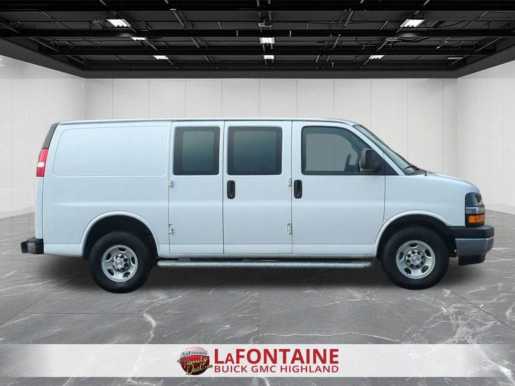 2024 Chevrolet Express Cargo 2500 WT