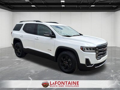 2023 GMC Acadia AT4