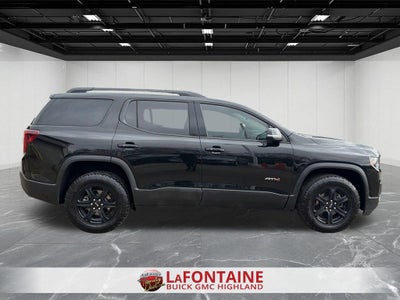 2023 GMC Acadia AT4