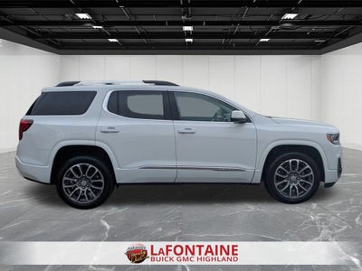 2023 GMC Acadia Denali