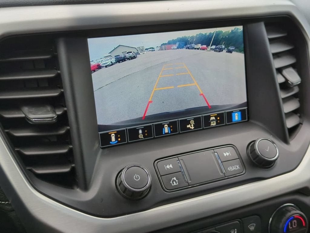 2021 GMC Acadia SLT