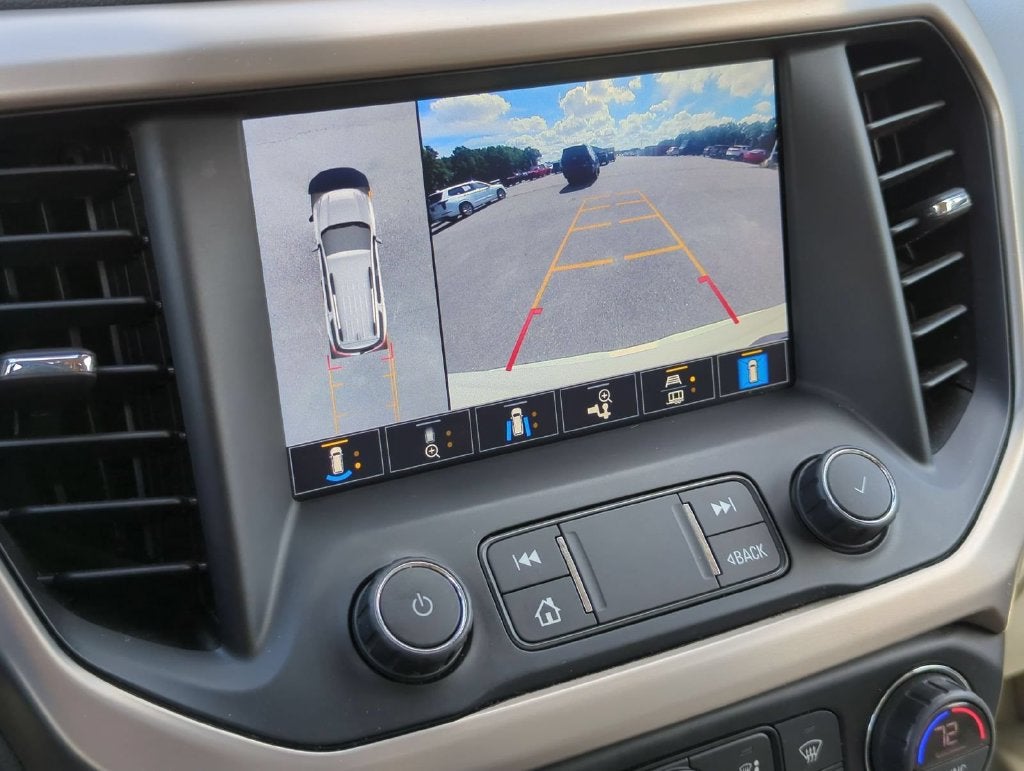 2021 GMC Acadia Denali