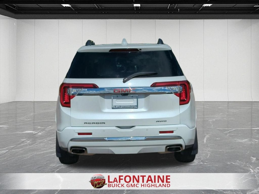2021 GMC Acadia Denali