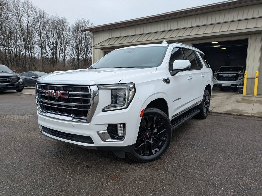 2022 GMC Yukon SLT