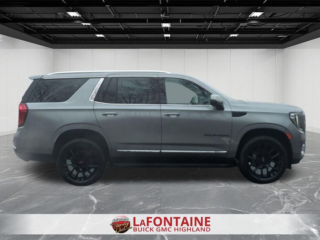 2023 GMC Yukon SLT