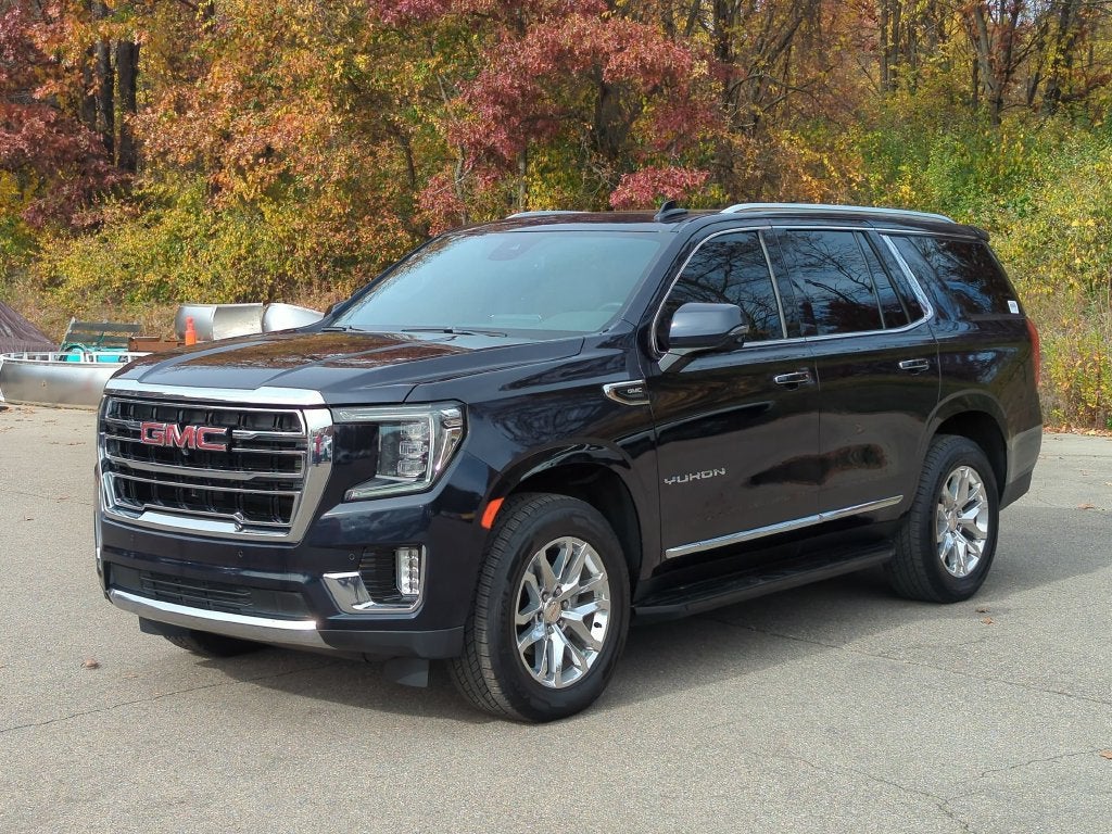 2023 GMC Yukon SLT