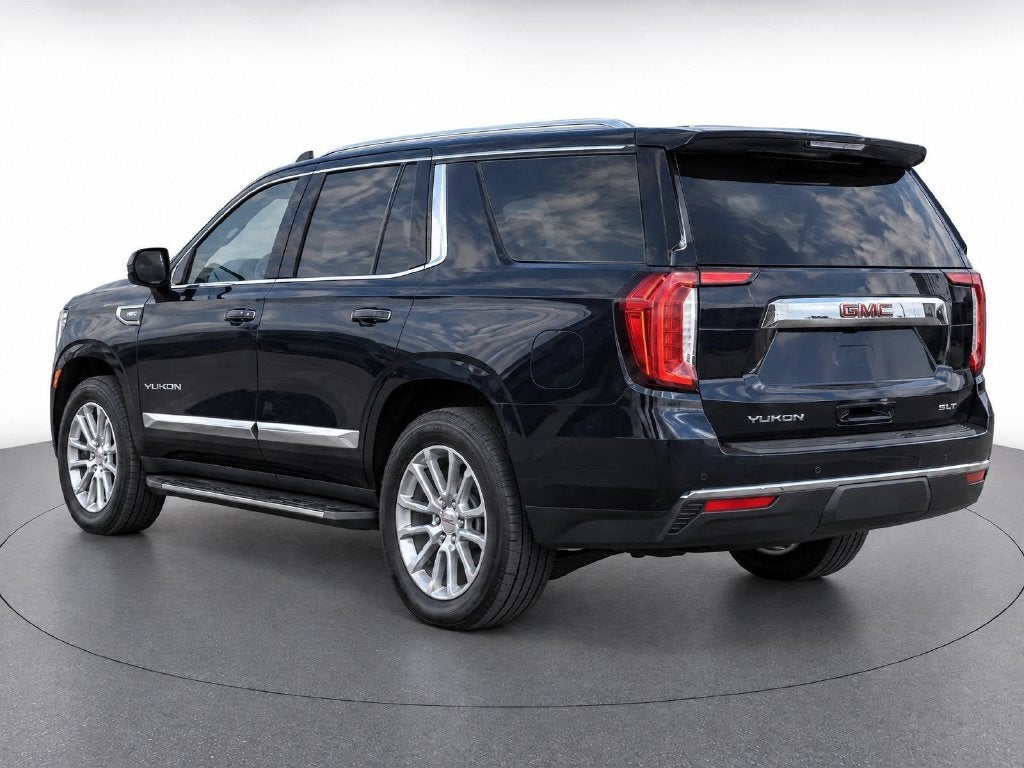 2023 GMC Yukon SLT