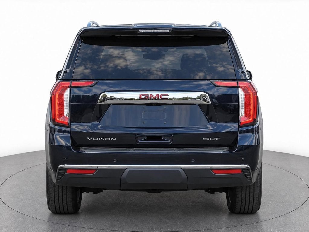 2023 GMC Yukon SLT