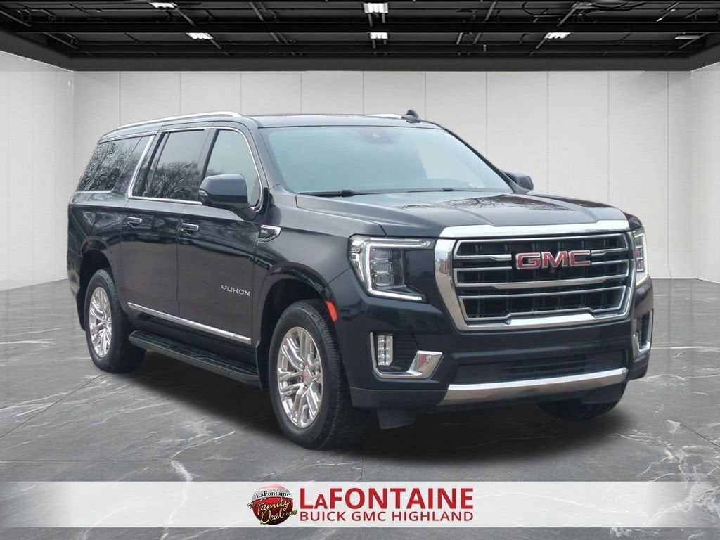2023 GMC Yukon XL SLT