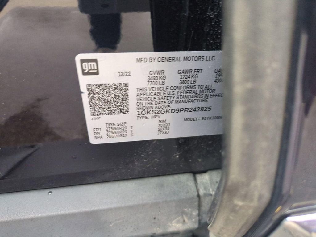 2023 GMC Yukon XL SLT