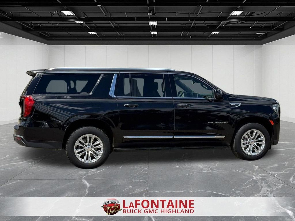 2023 GMC Yukon XL SLT