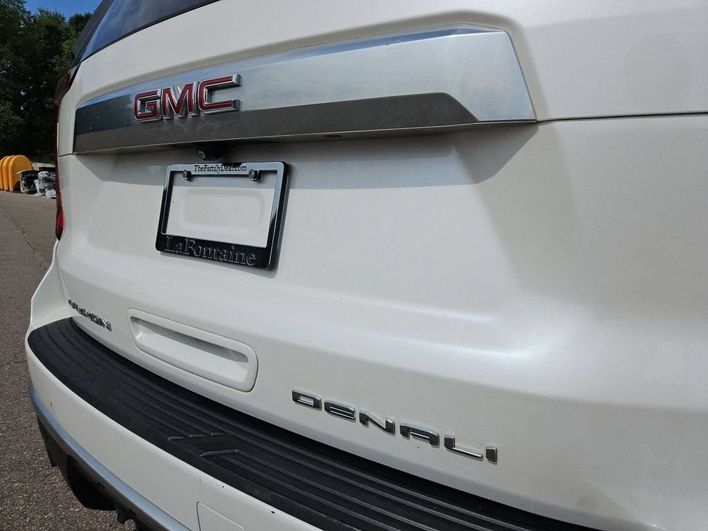 2023 GMC Yukon XL Denali