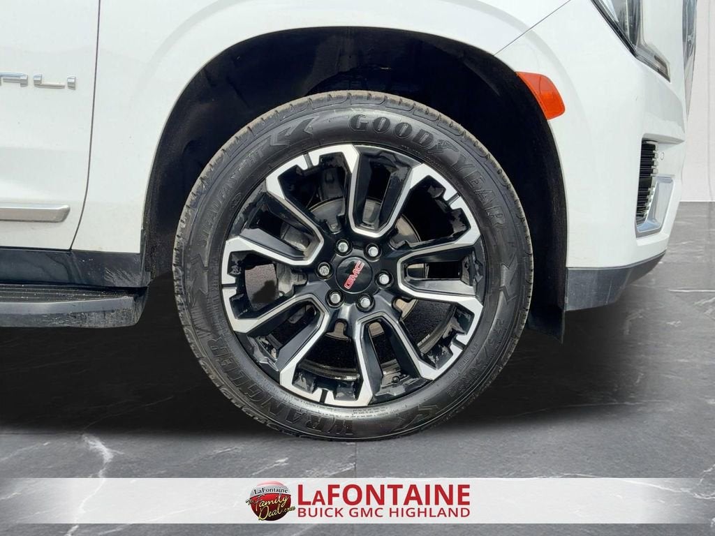 2023 GMC Yukon XL Denali