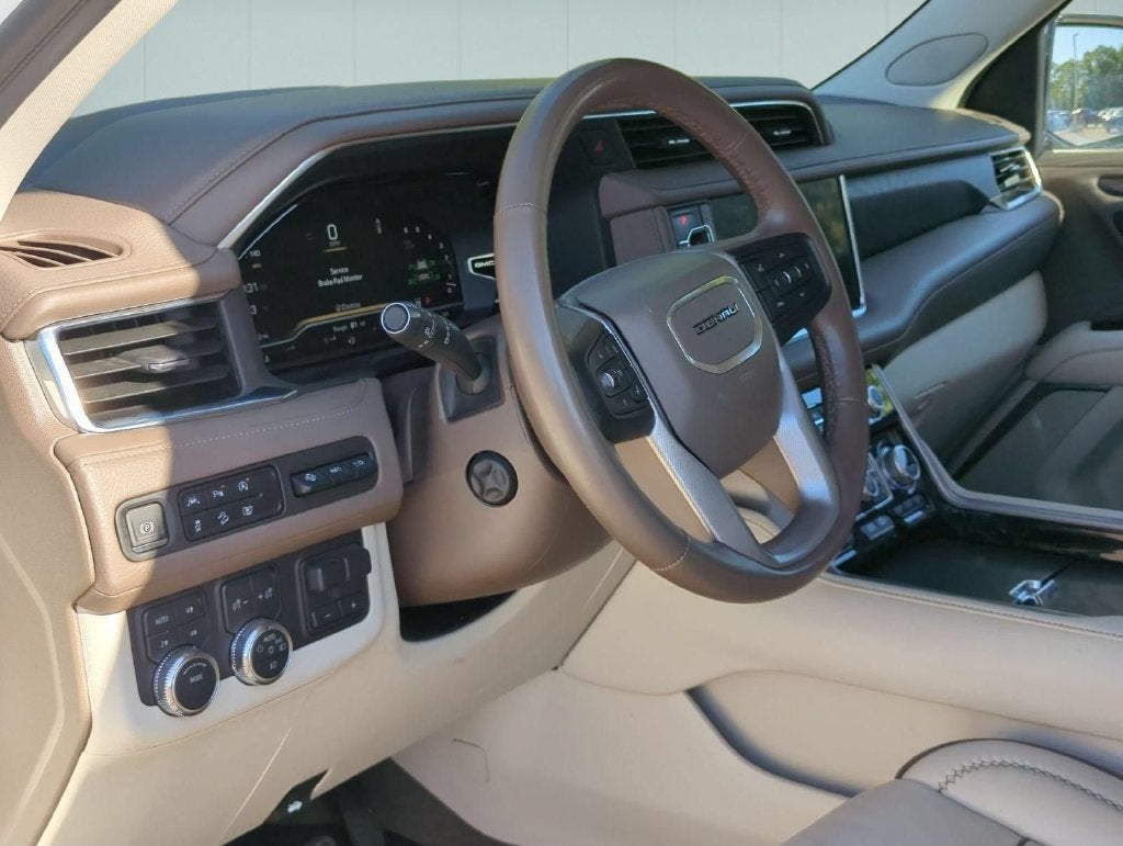 2023 GMC Yukon XL Denali