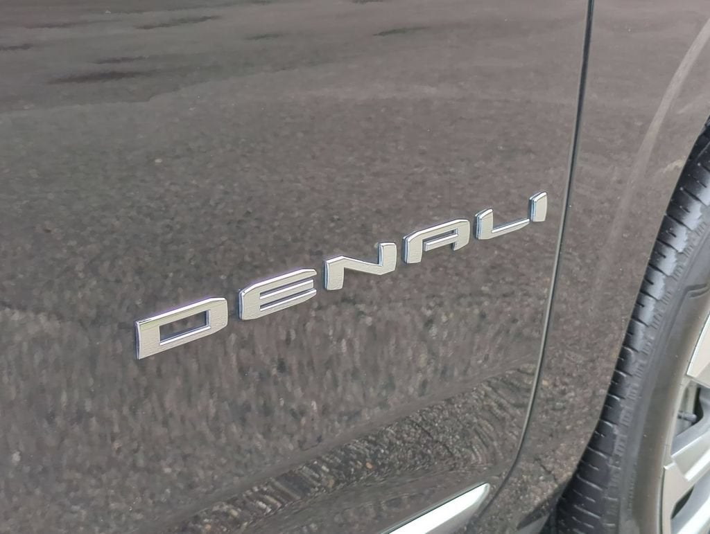 2024 GMC Yukon XL Denali
