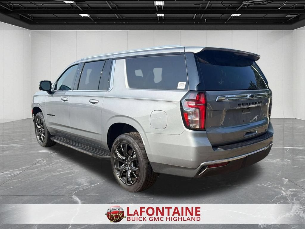 2024 Chevrolet Suburban LT