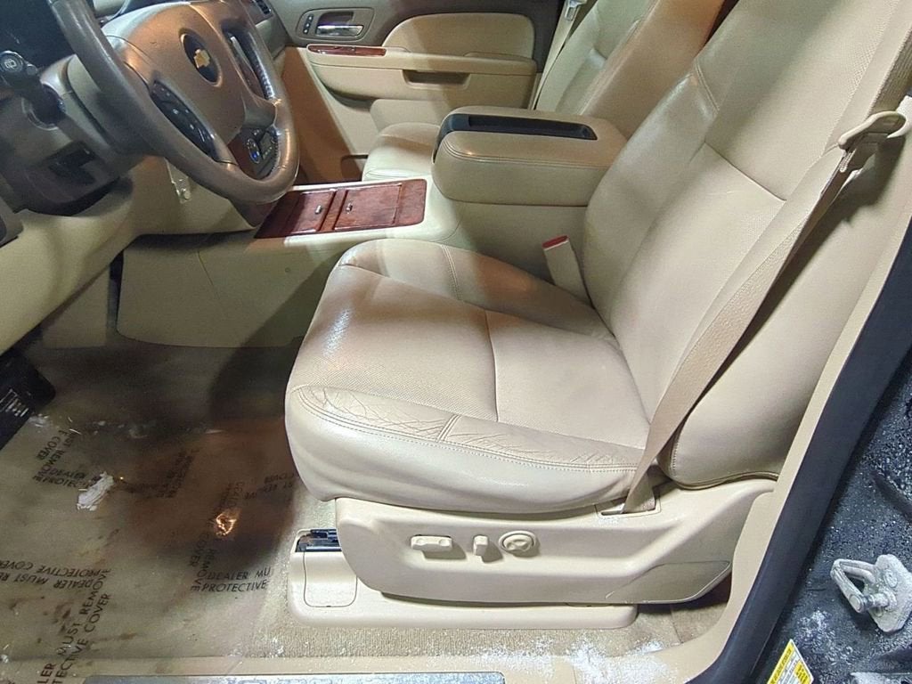 2014 Chevrolet Suburban LTZ