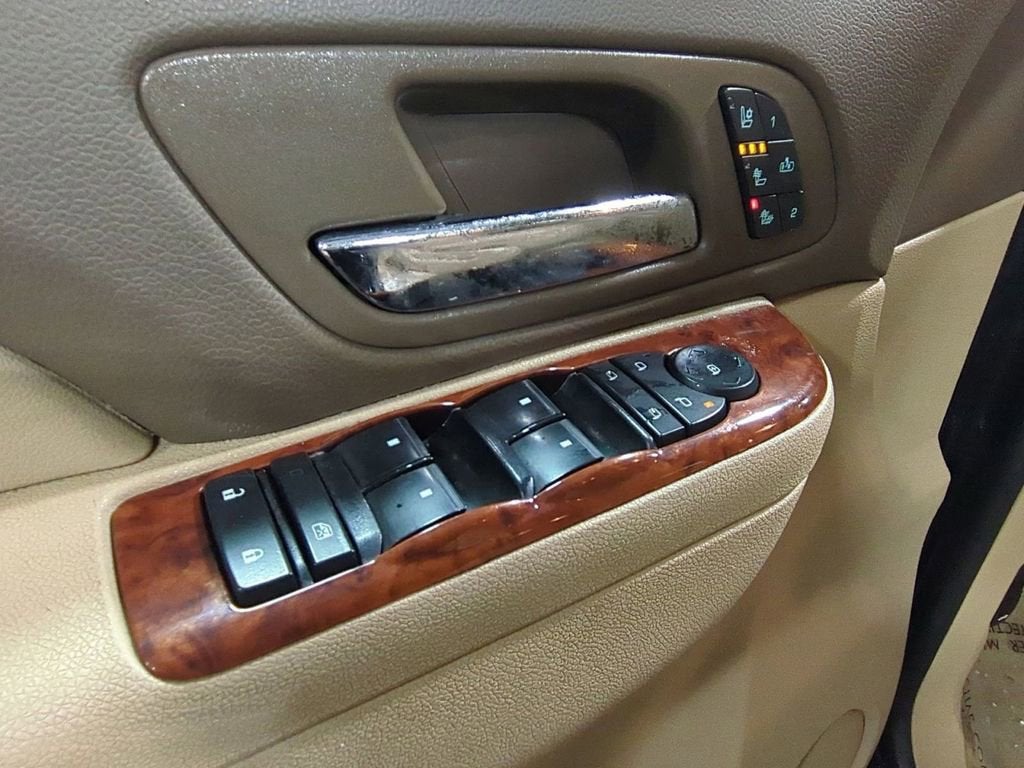 2014 Chevrolet Suburban LTZ