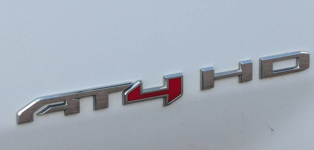 2023 GMC Sierra 2500 HD AT4