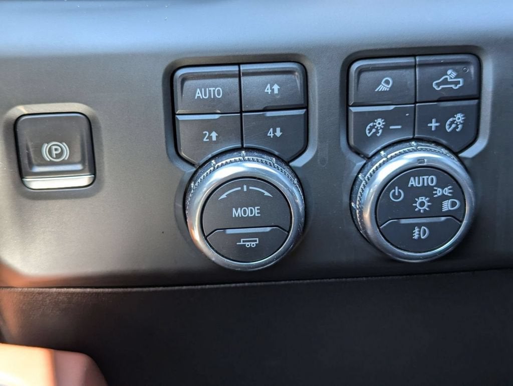 2025 GMC Sierra 3500 HD Denali Ultimate