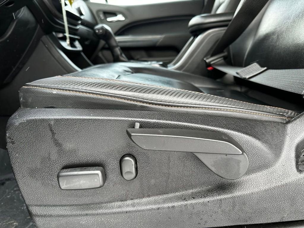 2021 GMC Canyon AT4 - Leather