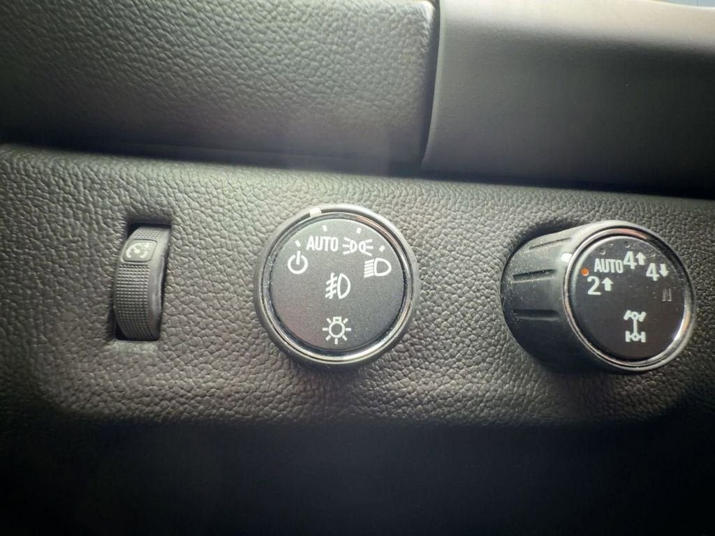 2022 GMC Canyon AT4 - Cloth