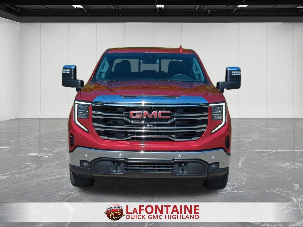 2025 GMC Sierra 1500 SLT
