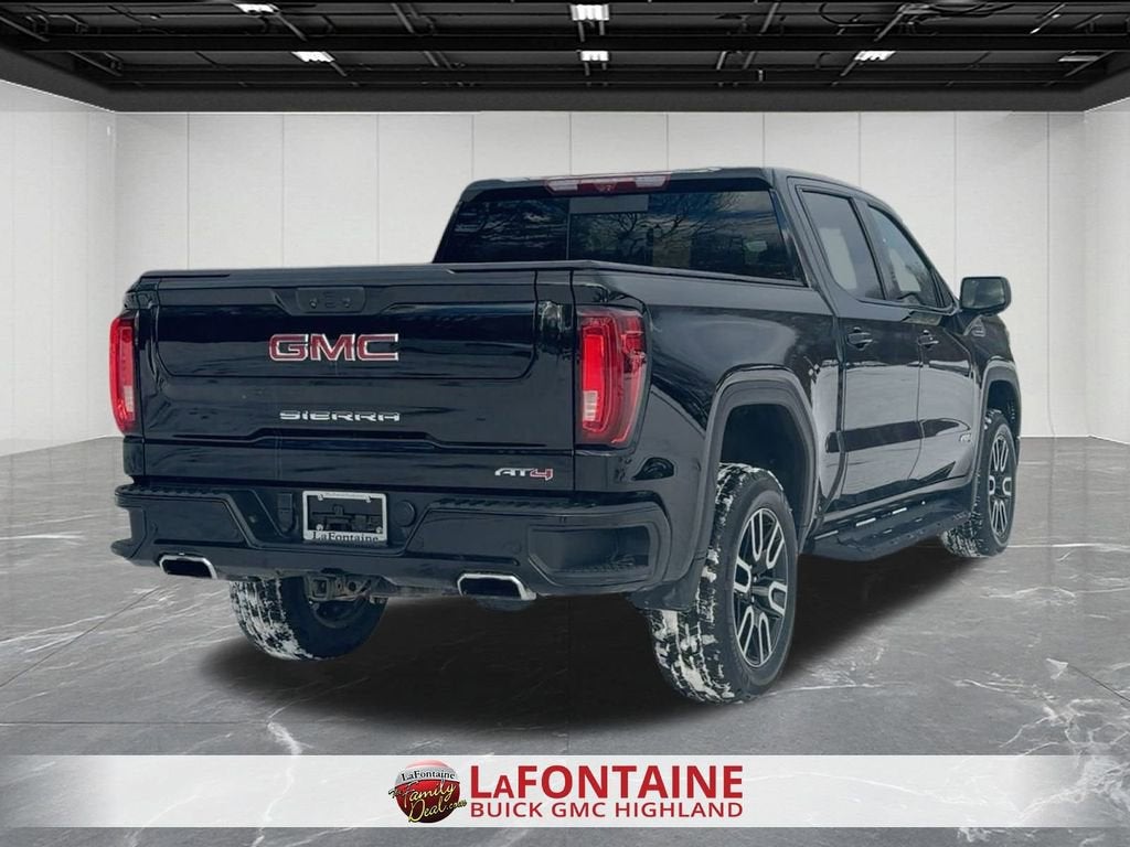 2023 GMC Sierra 1500 AT4