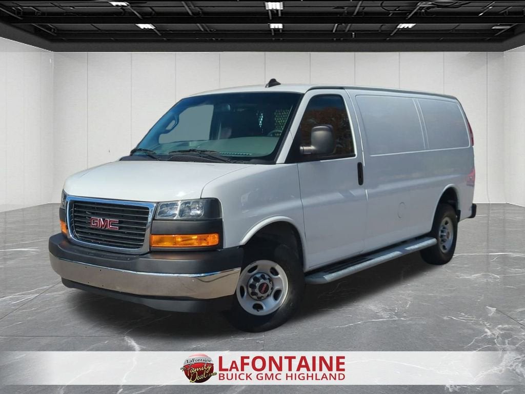 2023 GMC Savana Cargo 2500 Work Van