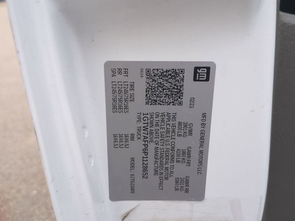 2023 GMC Savana Cargo 2500 Work Van