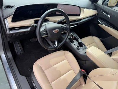2024 Cadillac XT4 Luxury