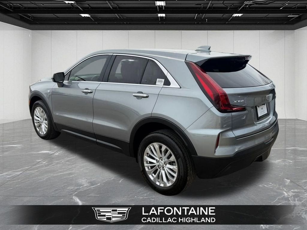 2024 Cadillac XT4 Luxury