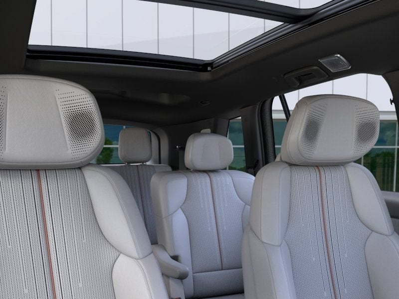 2027 Cadillac VISTIQ Sport