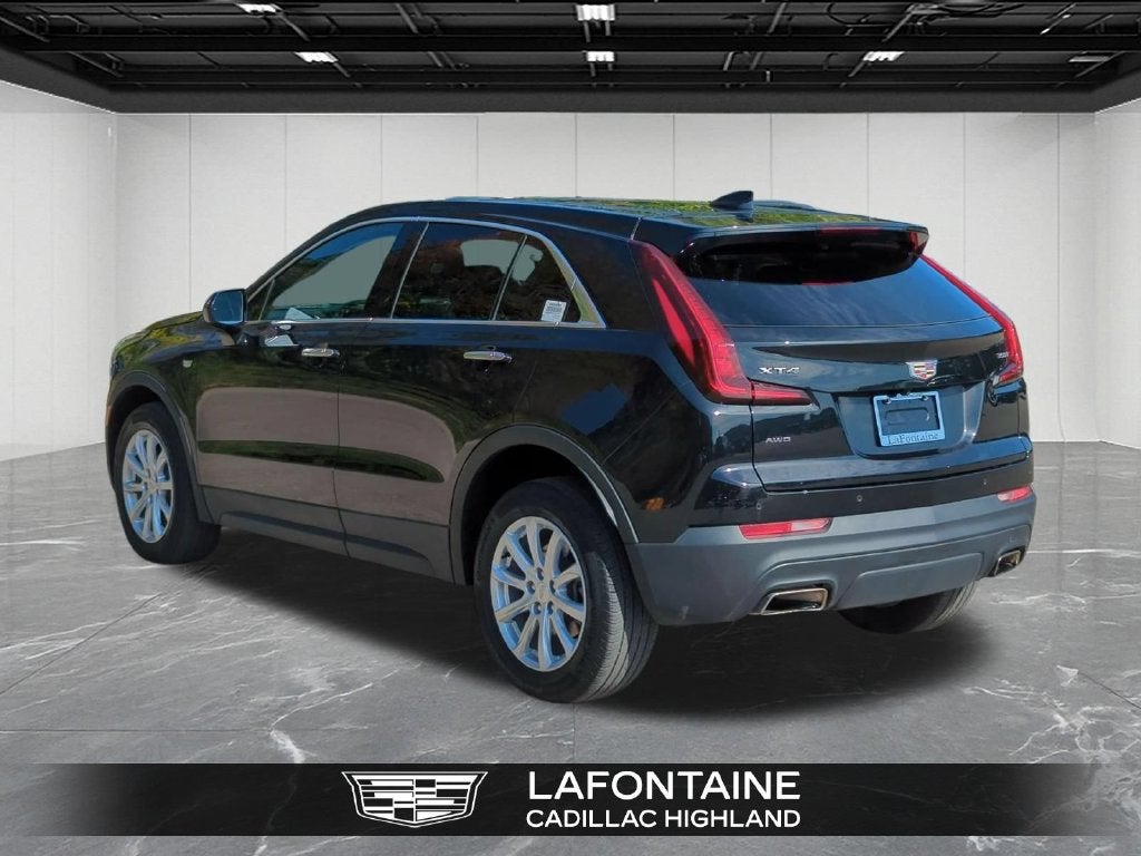 2023 Cadillac XT4 AWD Luxury
